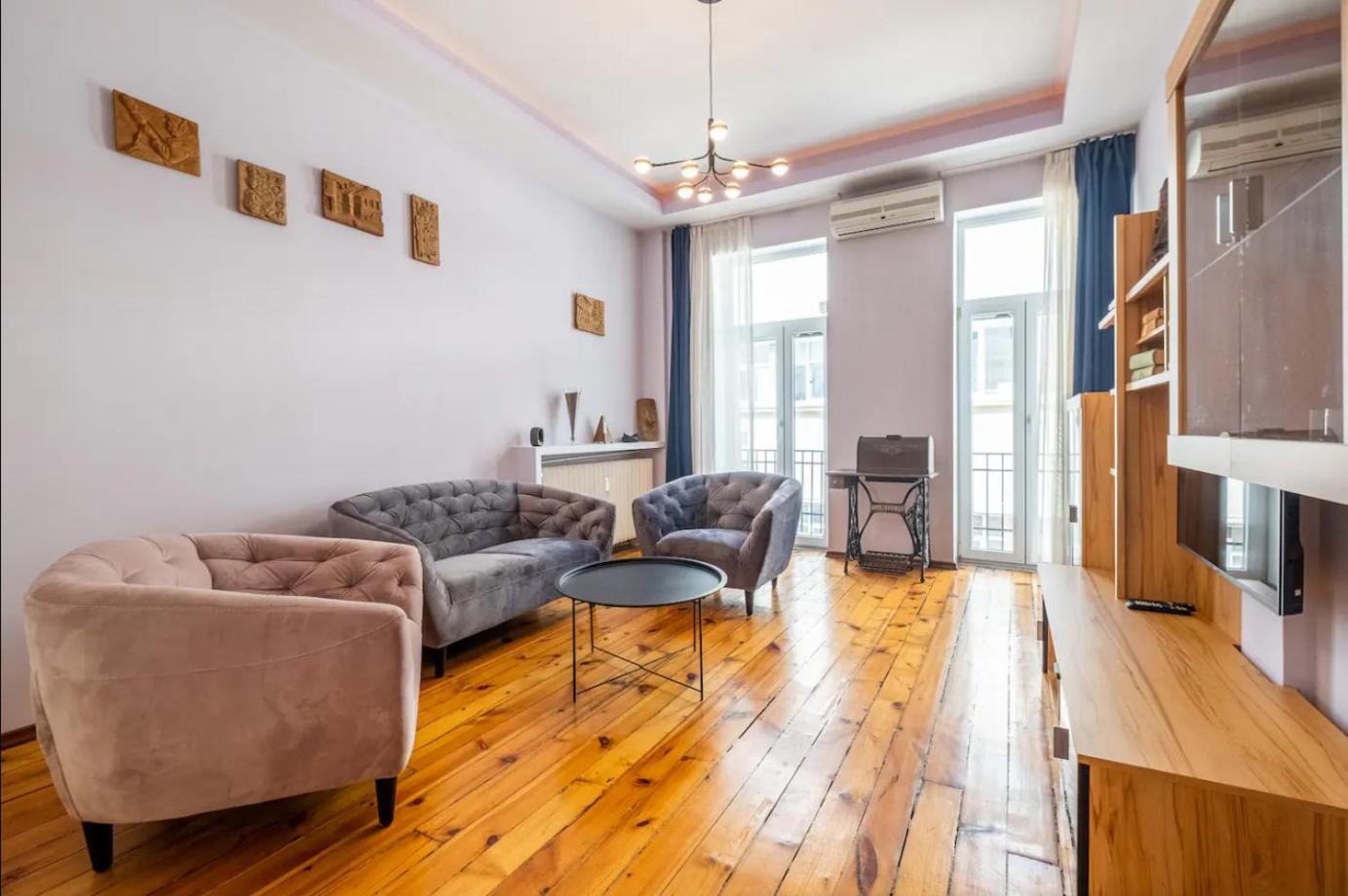 Charming 2Bdr Apartment In Historic Center With Parking Sofia Extérieur photo